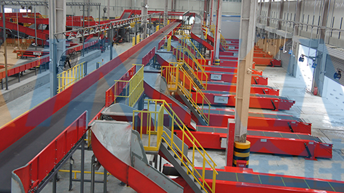 伸縮裝卸輸送機(jī)